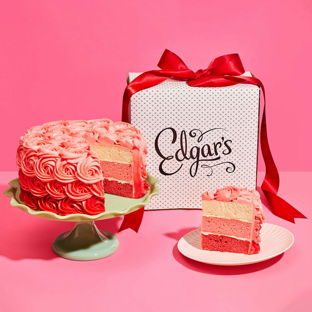 26_EdgarsBakery_PinkOmbreCake-1209