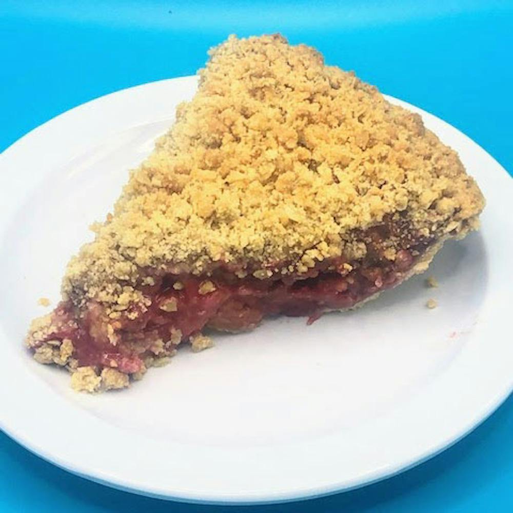 Bettys-Pies-Raspberry-Rhubarb-Crunch