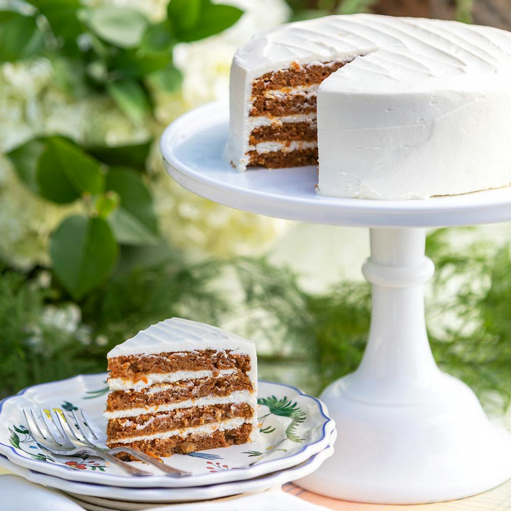 Carolines-Cakes-Carrot-Cake-Traditional-1