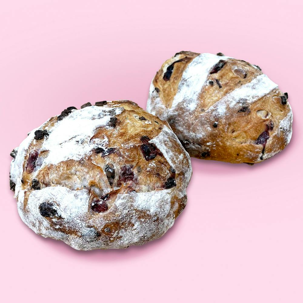 Collegetown-Bagels-Chcoclate-Cherry-Bread-2