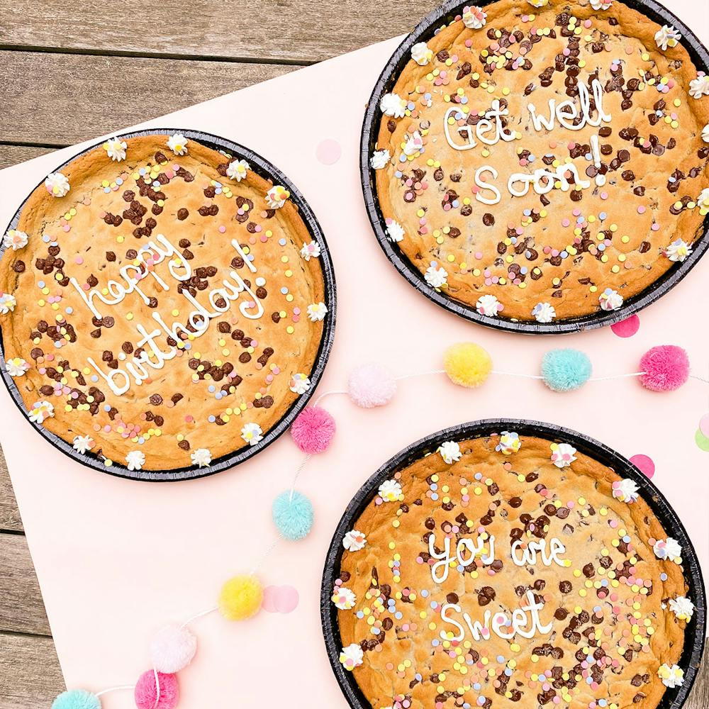 Cookie-Do-Celebration-Cookie-Cake-2