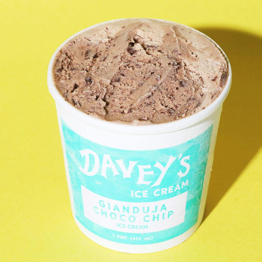 Daveys-Ice-Cream-Pint-Ginaduja-1