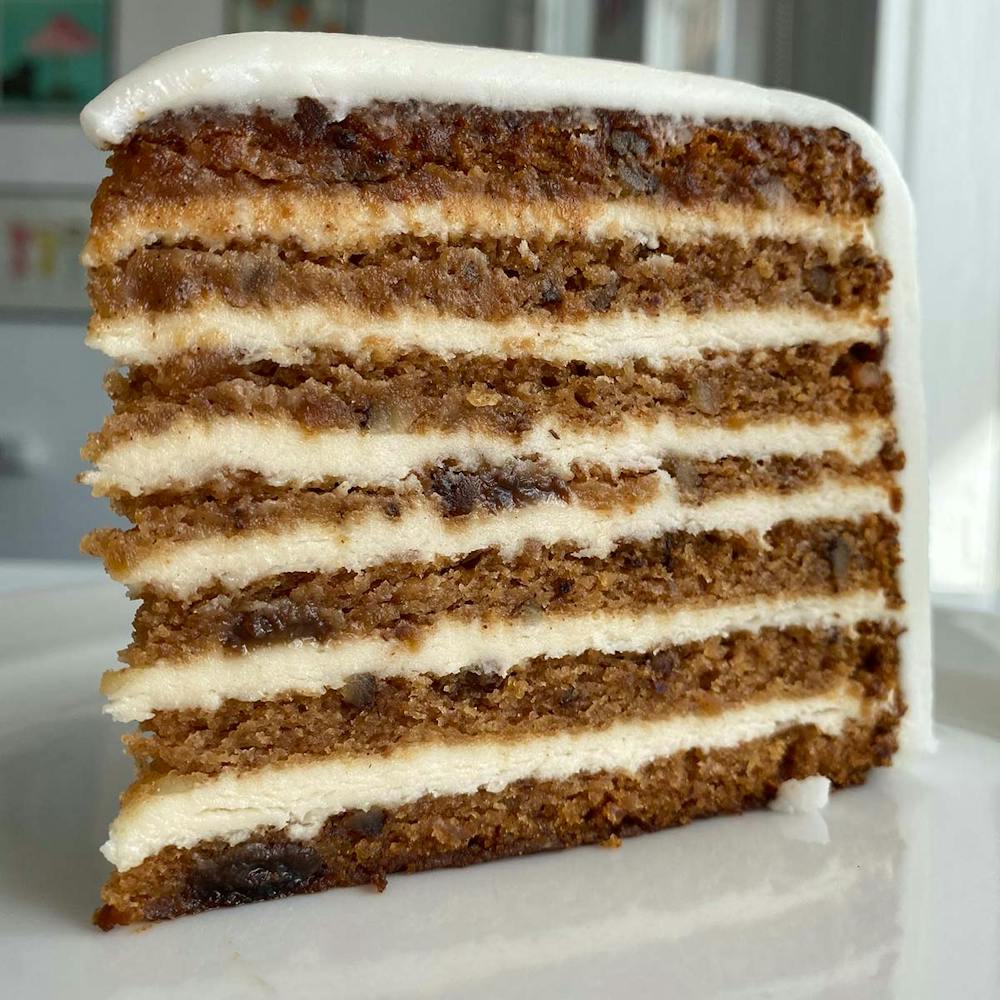 DebbieDoesDoberge-Carrot-Cake-1