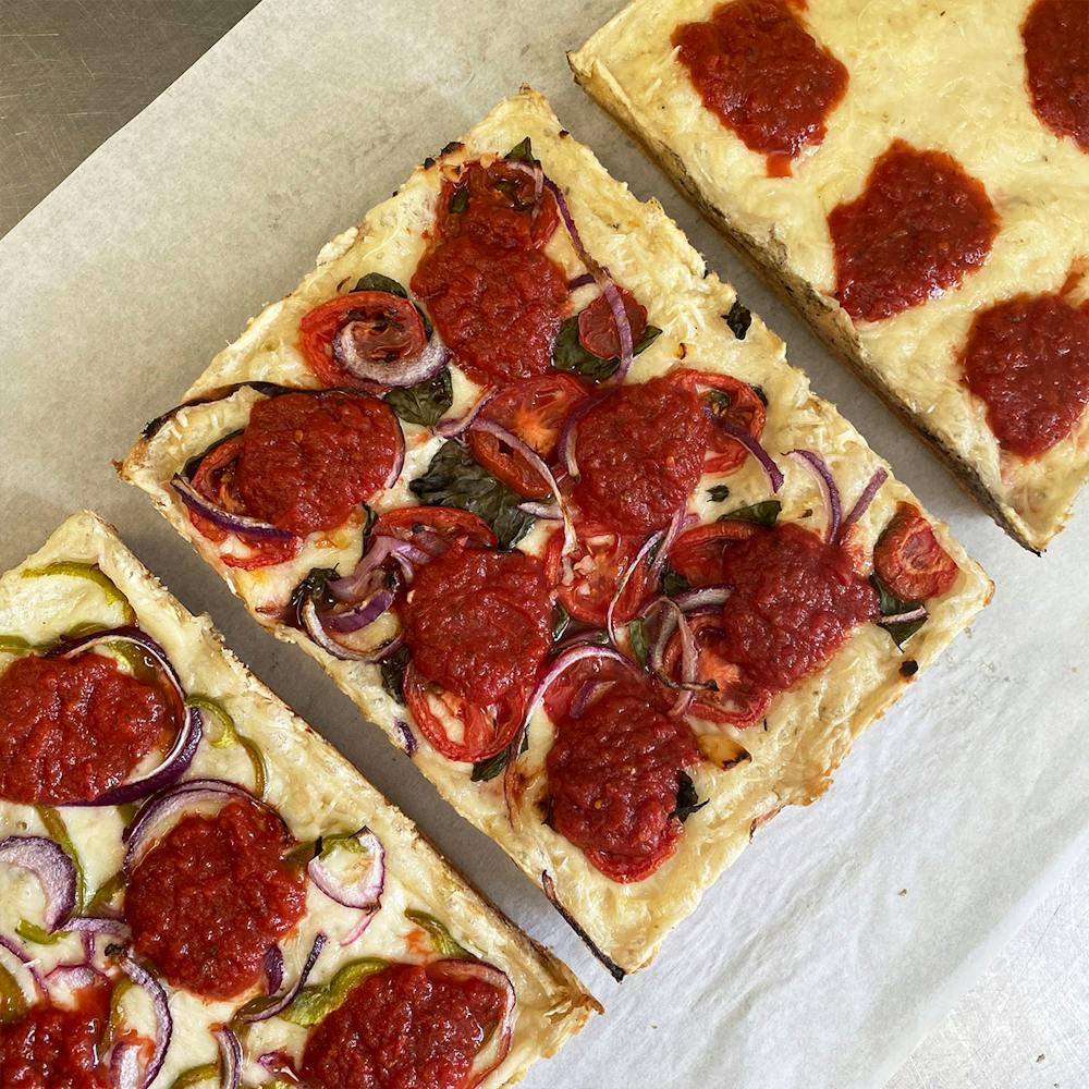 Detroit-Style-Pizza-Vegan-3-Pack-2