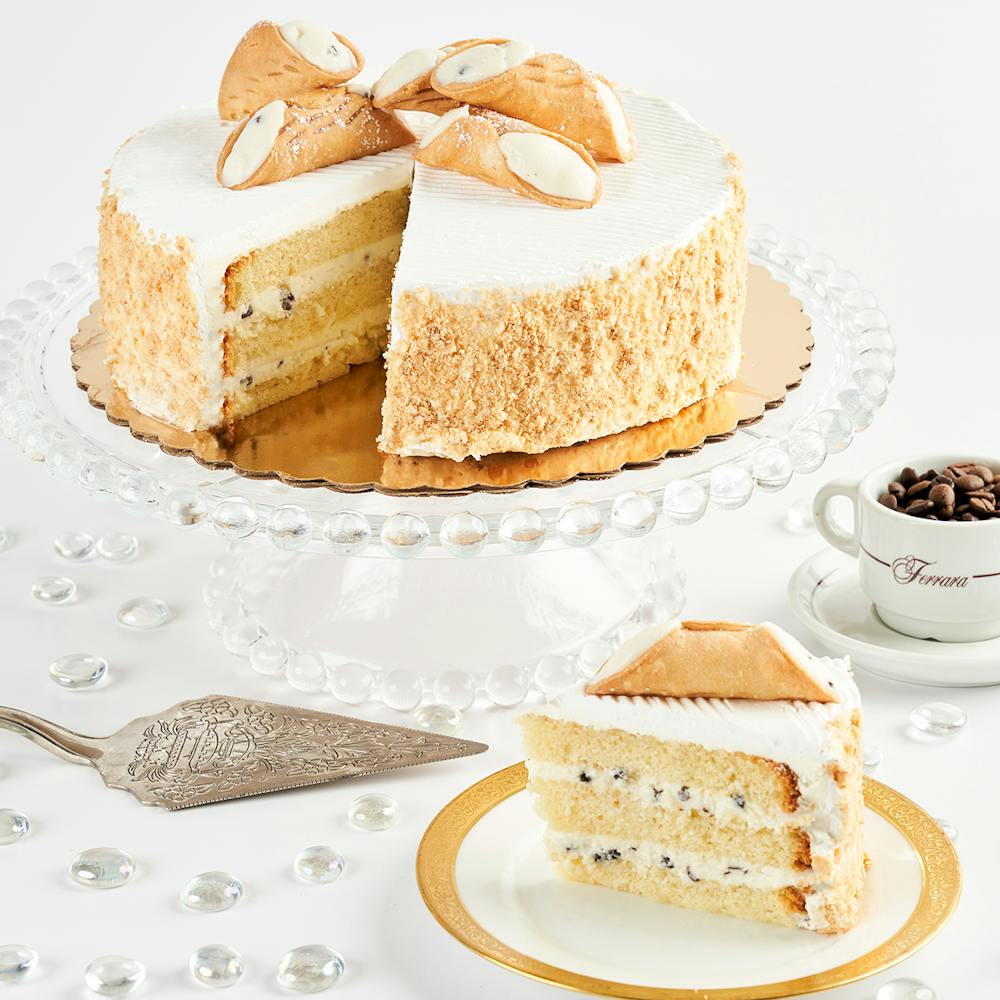 Ferrara-Cannoli-Cake-Product-1