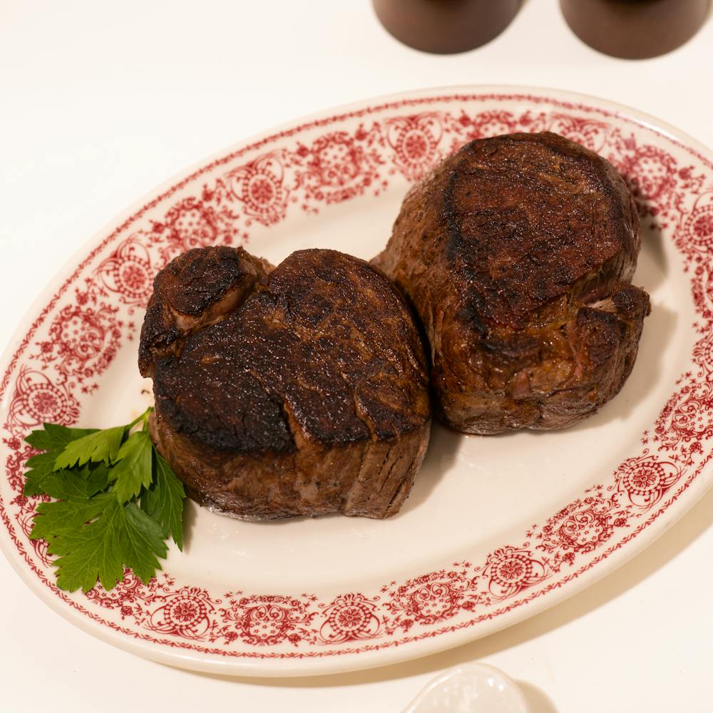 Filet_Mignon_cropped_GLD_2657_1-1