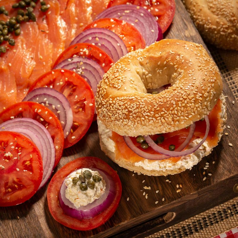 Goldbergs-Bagel-Nova-Brunch-Kit-2