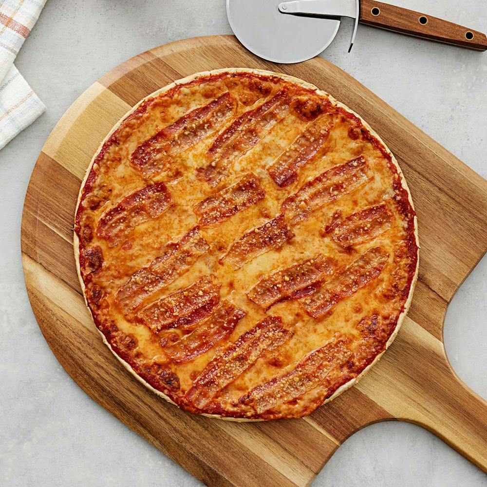 ImosPizza-Bacon-Pizza-4