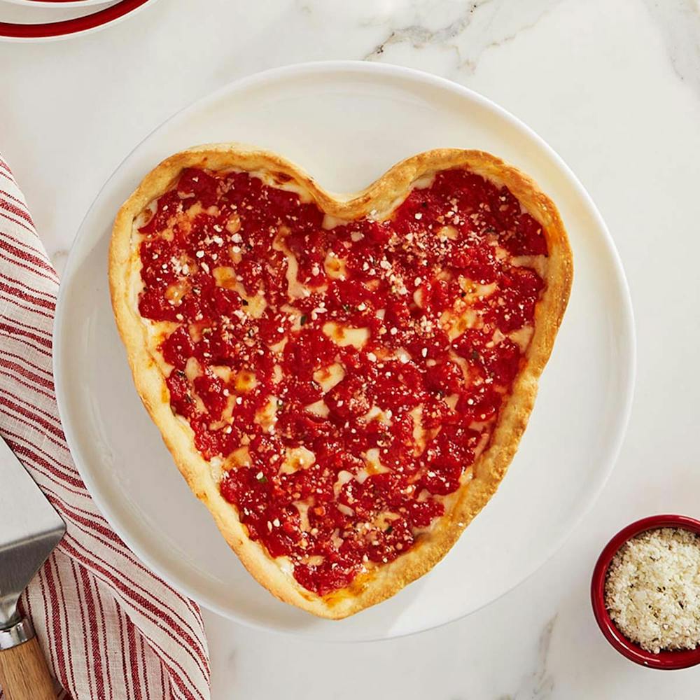 LouMalnatis-Heart-Shaped-Pizza