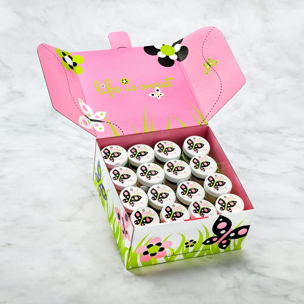 Mishas-Cupcakes-Ultimate-Gift-Box