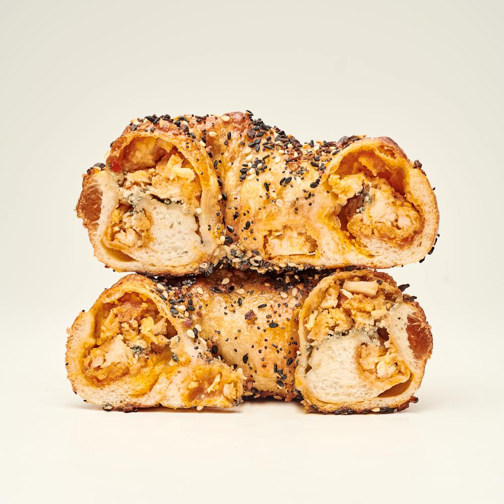 Moonrise-Bagels-Buffalo-Chicken-3-1