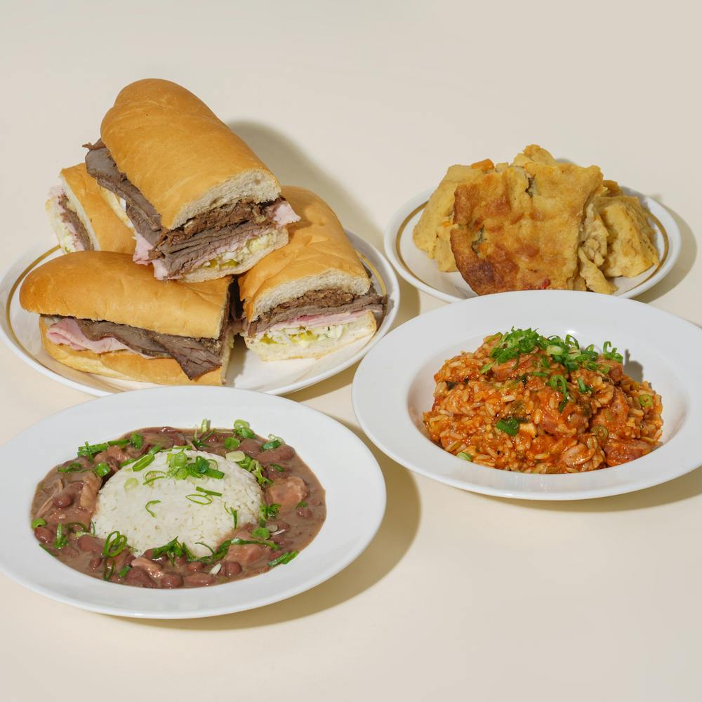 Mother_s_Family_Favorites_Dinner_GIF_001
