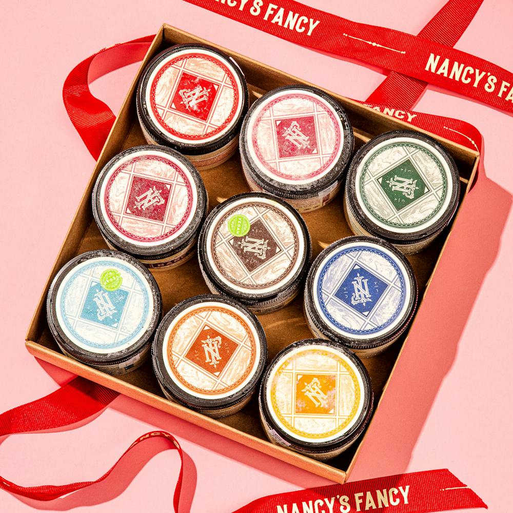 Nancy_s-Fancy-Nancy_s-Favorite-Gelato-Gift-Box-11.15.21-12-Edit-72ppi-1x1-1
