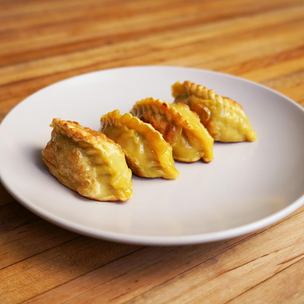 Nom-Wah-Chicken-And-Cabbage-Dumplingspsd-4