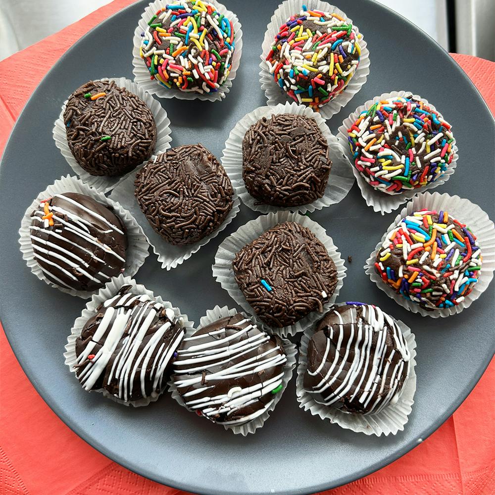 Oneg-Bakery-Rumballs-2