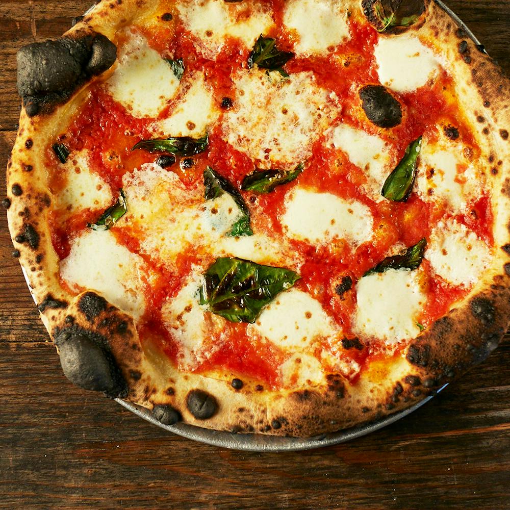 Robertas-Famous-Margherita-1-4