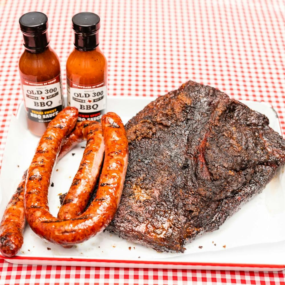 angus-brisket-and-sausages.36323af5a97842b863b786a170068174