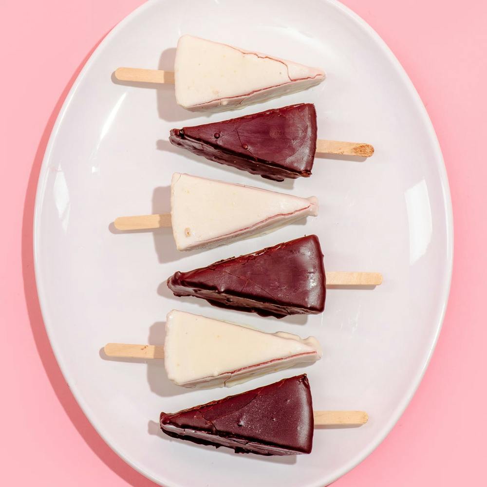 assorted-key-lime-pie-on-a-stick-12-pack.9ad46f3e8cfcf3f5663ba74d03baa211
