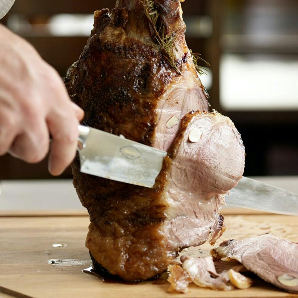 bone-in-leg-of-lamb.2729563dddc4df1cd98a8478ade33f54