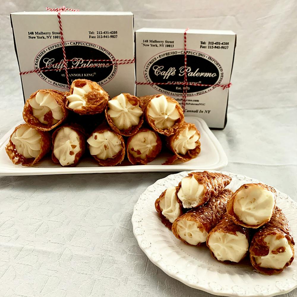caffe-palermo-cheesecake-Cones