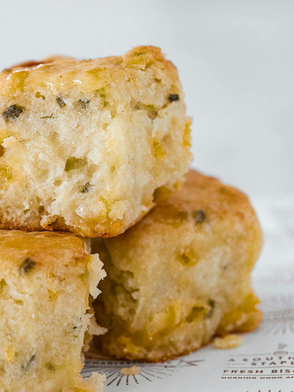cheese-and-chive-biscuits.51f3a9e8a37634c86ffd1550a7b1a895