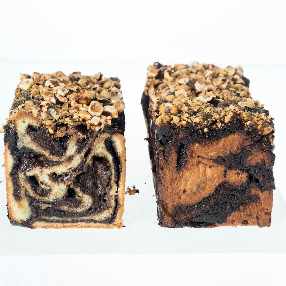 chocolate-hazelnut-babka.e2dc27e5afcd3e37bec16ae1d74c7caf