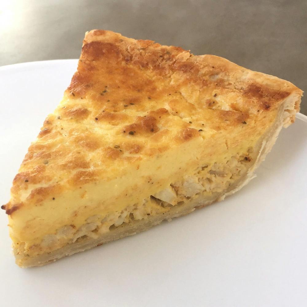 crab-and-cheddar-quiche.26e9c222942b8d9ef4ef1ec5605881b4