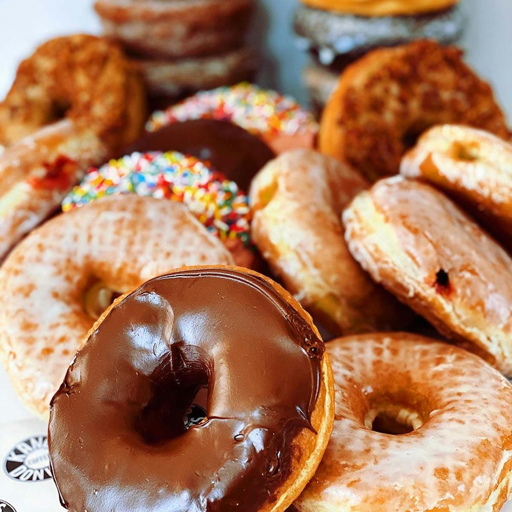 donuts-choose-your-own-6-pack.8f8191ad29874ce91124df13abdefe75