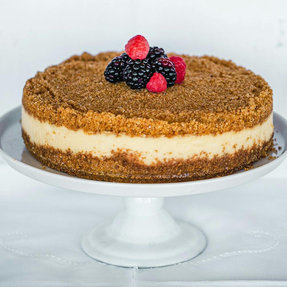 double-crust-cheesecake.07e662c6b26507c3c9ec8c55e41bcb3b