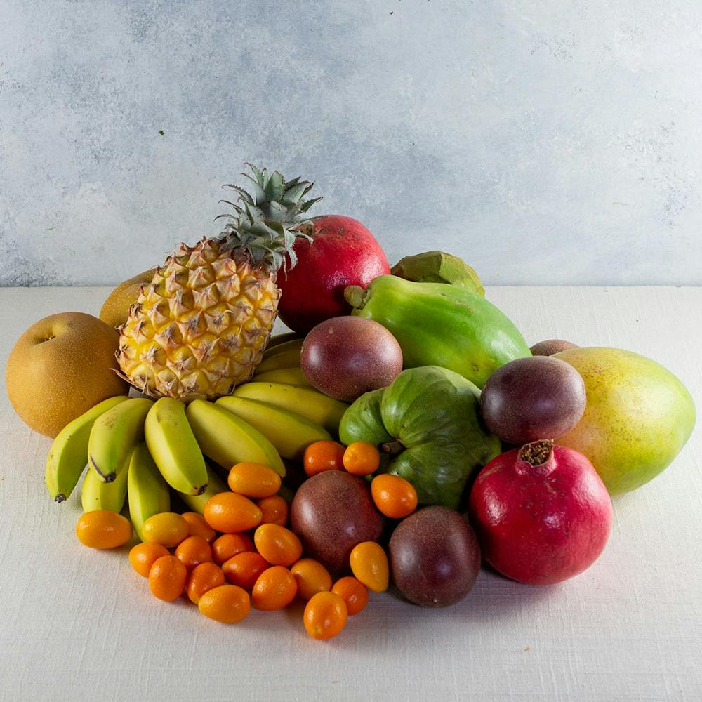 exotic-fruit-box.176fe894ff1a01661e3aae7a19a087d2