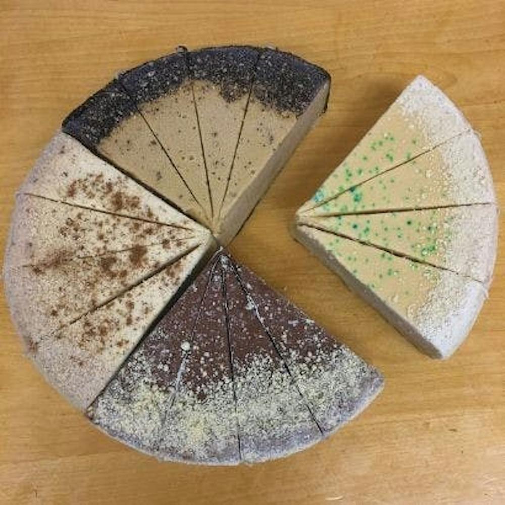 festive-spirit-sampler-cheesecake-9.9b13ca0e5dadbed95fdee46c685b0b35