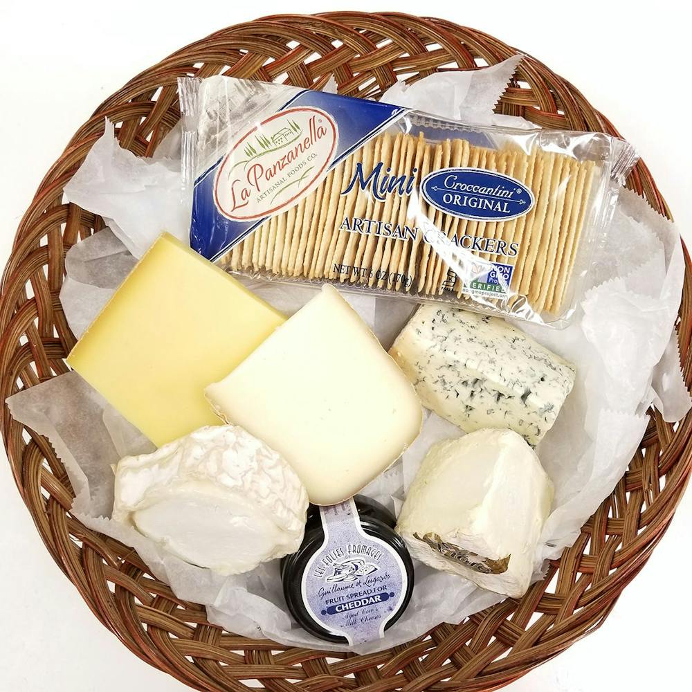 french-cheese-gift-basket.67fb598b1d14696fd6171a4134614bfb