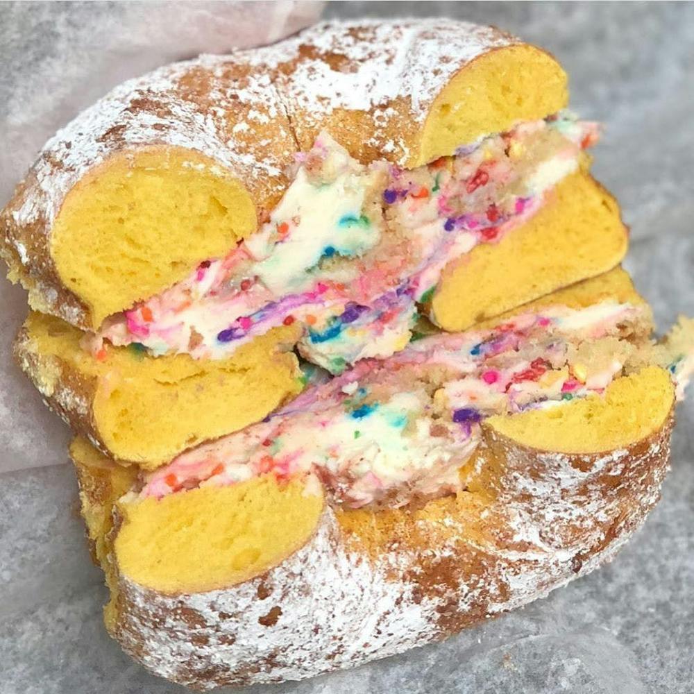 french-toast-bagel-dozen.7c07b91ea71e2bdee5720a6a6e032e20