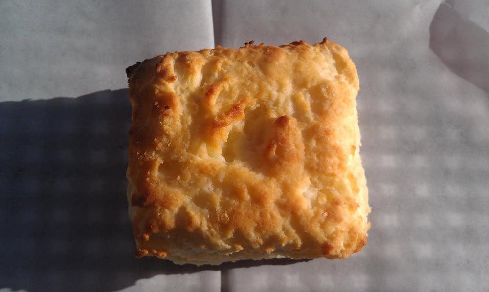 giant-lemon-biscuits.55789c0f85a393a41101013cebfe2b12-1