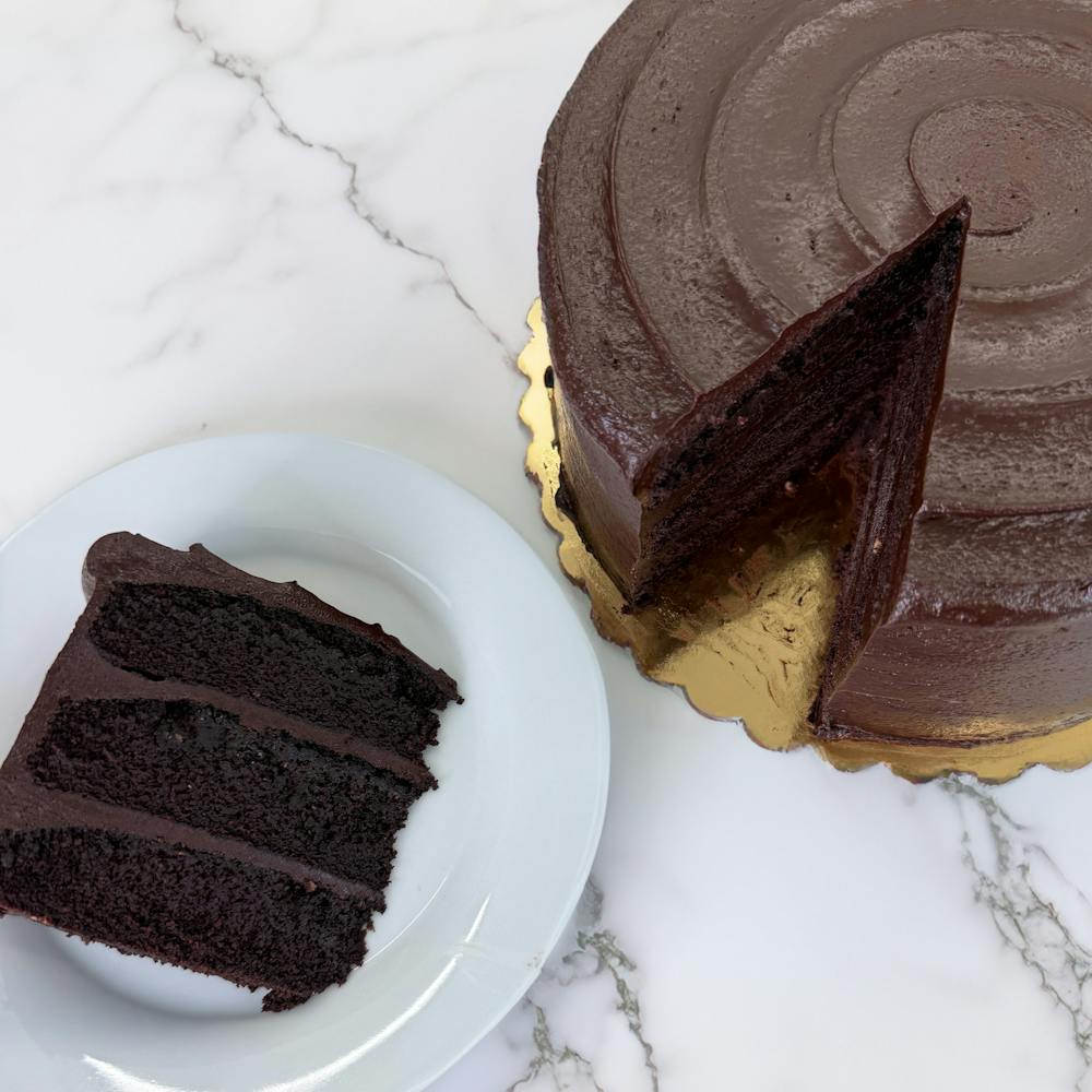 gluten_free_vegan_chocolate_cake__1_