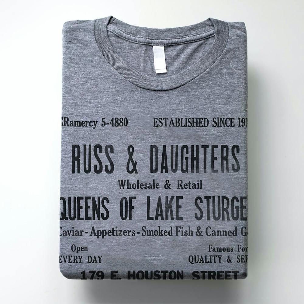 gray-historic-shopping-bag-t-shirt.2d16b26bdfd2e0f7391bd71c423a2cb2