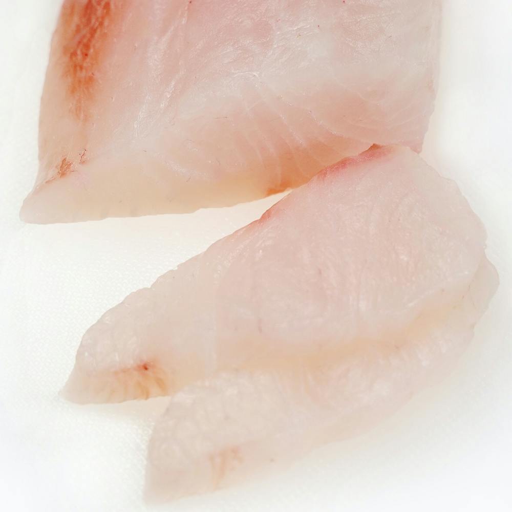 hawaiian-kanpachi-sashimi-cut.10b84cf46a353079eead0d92fff6203a