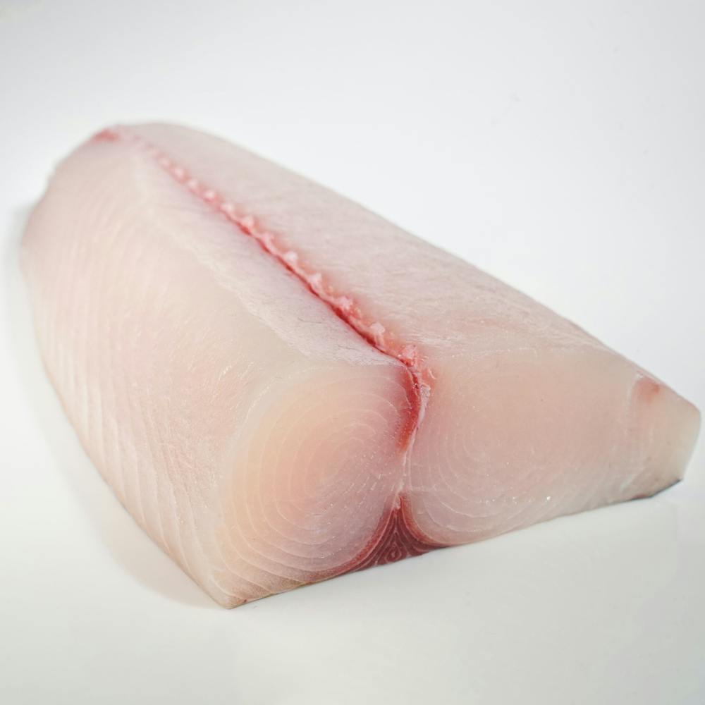 hawaiian-wahoo-ono-sashimi-cut.f2437b5ea70e8f7ad972a1ef4dbf354d