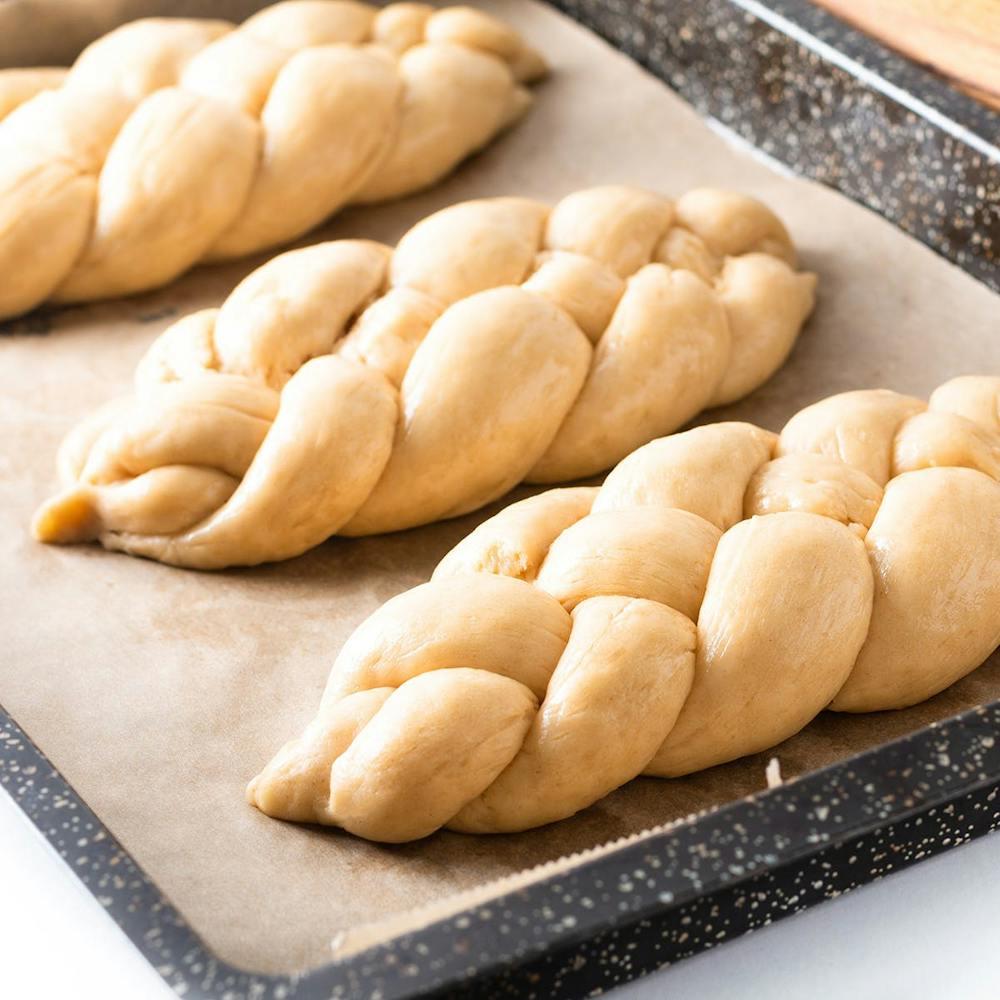 kosher-frozendorf-frozen-braided-challah-2-pack.75fe43e83efa6c3d37634364fcab109b