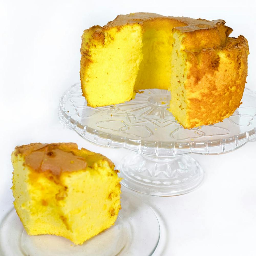 lemon-angel-food-cake.70c0409a71224dd17128af66b64c6f1b