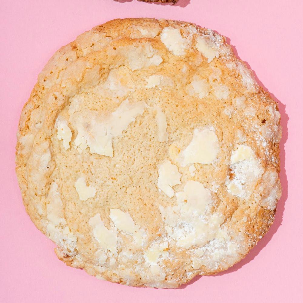 lemon-cloud-giant-cookies-6-pack.2c258b86b10dee73e01debd25bc9706c