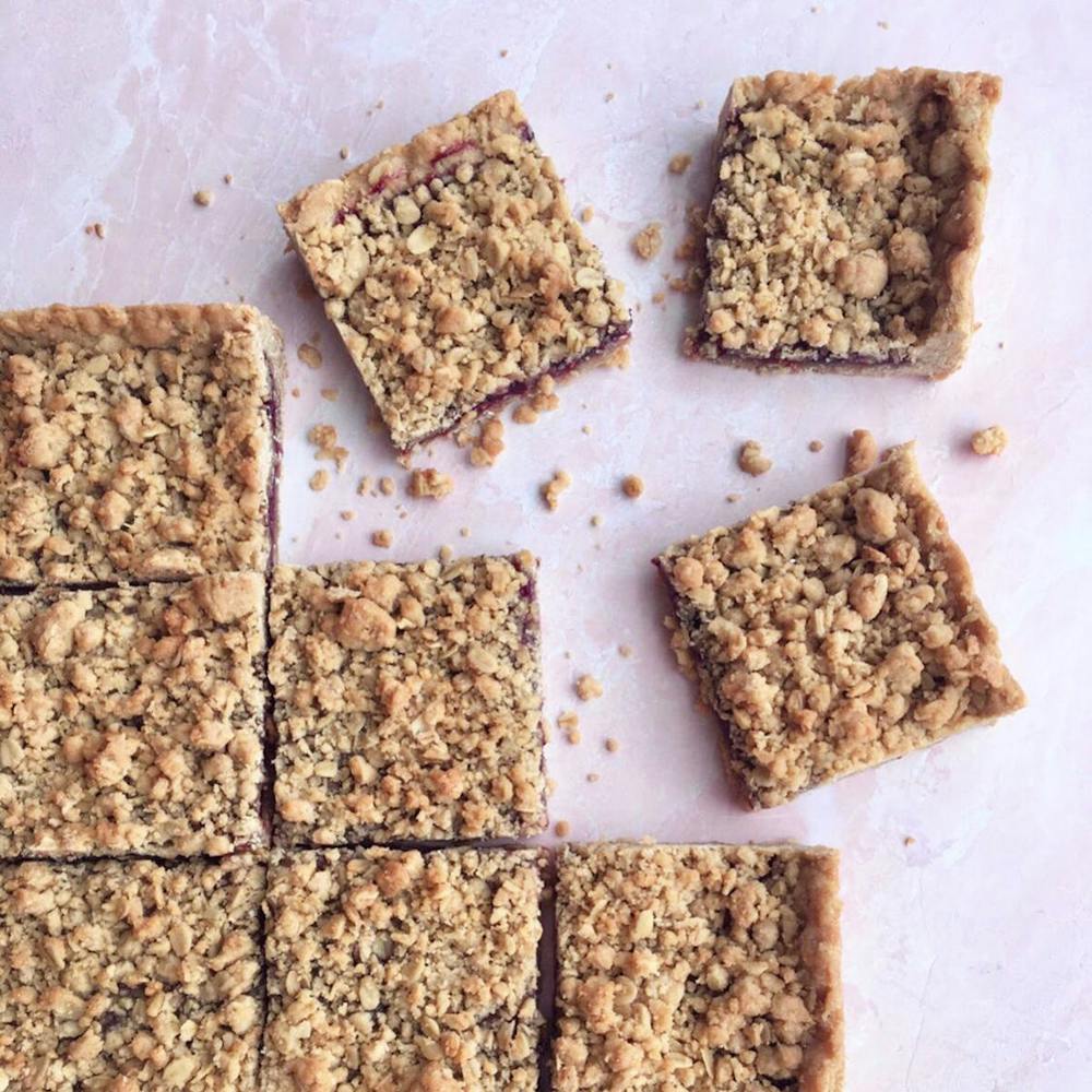 oatmeal-raspberry-bars-9-pack.879c1de011705c979112f8702c7d7ed6