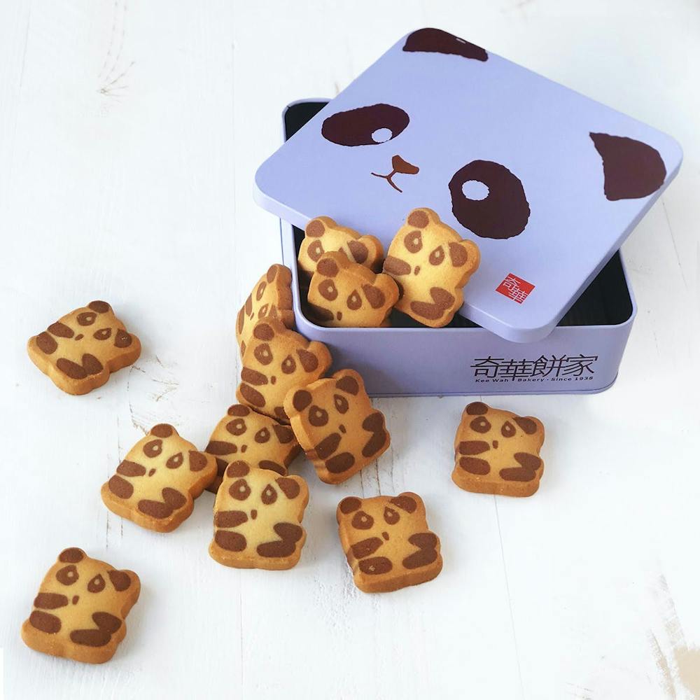 panda-and-penguin-cookie-gift-tin.fdcdf3a5c7f281c1af420c6a80e1e723