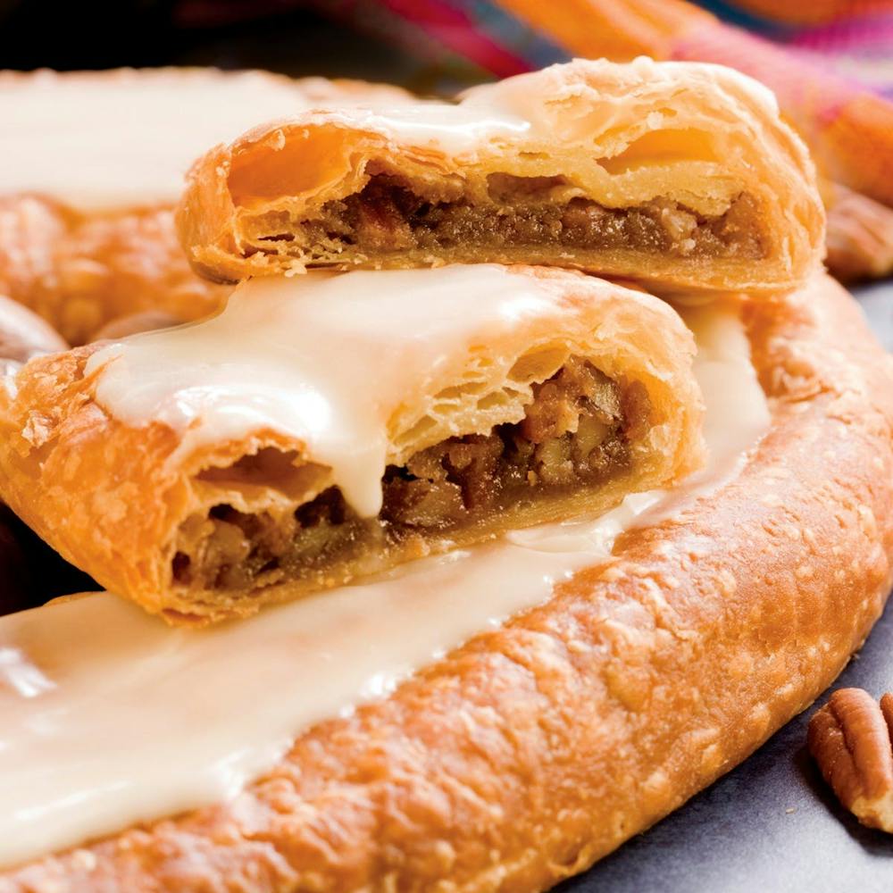pecan-kringle.989fd6caff02fee803fae555f4a2c5bf