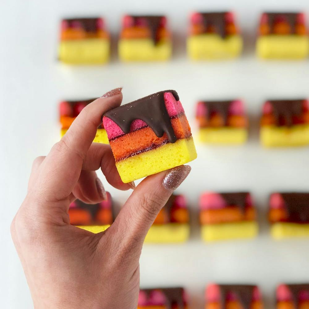 rainbow-cookies-raspberry-filling-20-pack.356e35e6c780c1c0221af46cc5a972b6