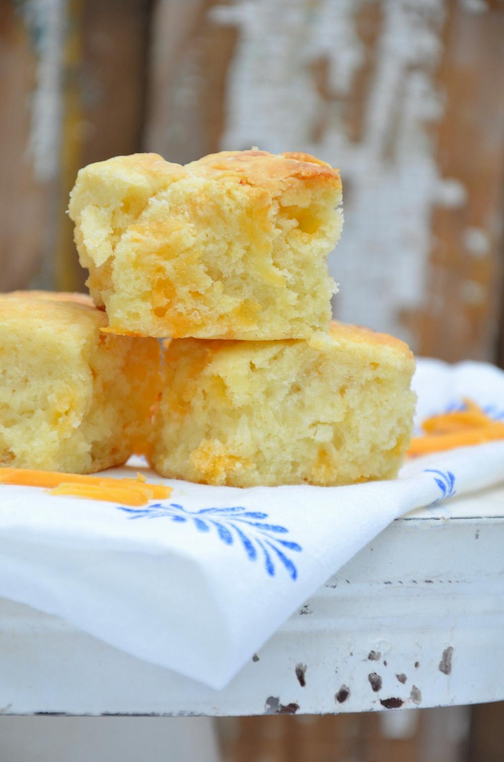 sharp-cheddar-biscuits.3121c8719becbe4de5ab05436487ce6f