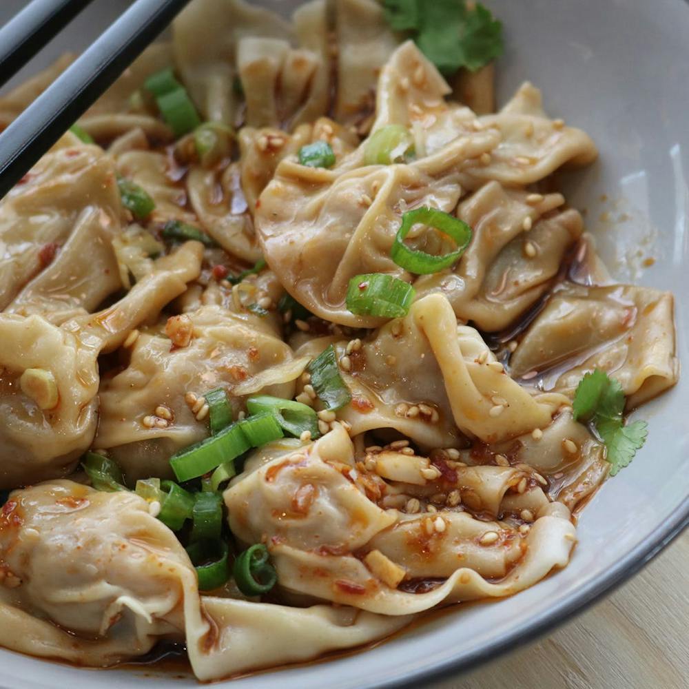 spicy-pork-wontons-25-pack.638f79adb694c9b0a61bd18542a72285
