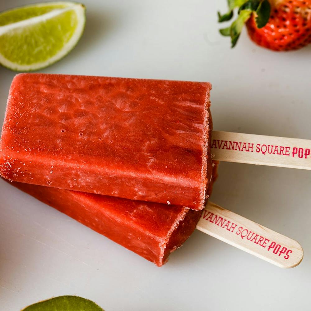 strawberry-balsamic-ice-pops-12-pack.4890c953a747592432440981d5325946