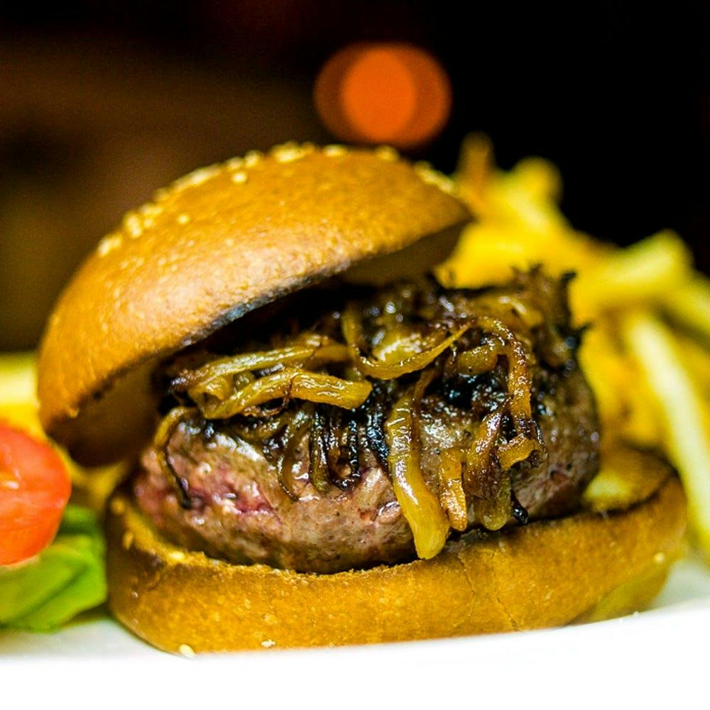 the-gold-label-burger-4-patties-6oz-each-15-lbs.9b5f5ae785266923f392978dc41fb1ad-1