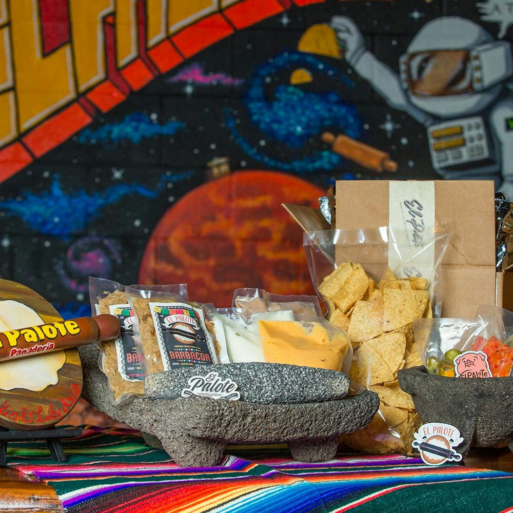 vegan-nacho-kit-for-6-8.ba4362fe10a38b796f60b1f4c97aa2ad